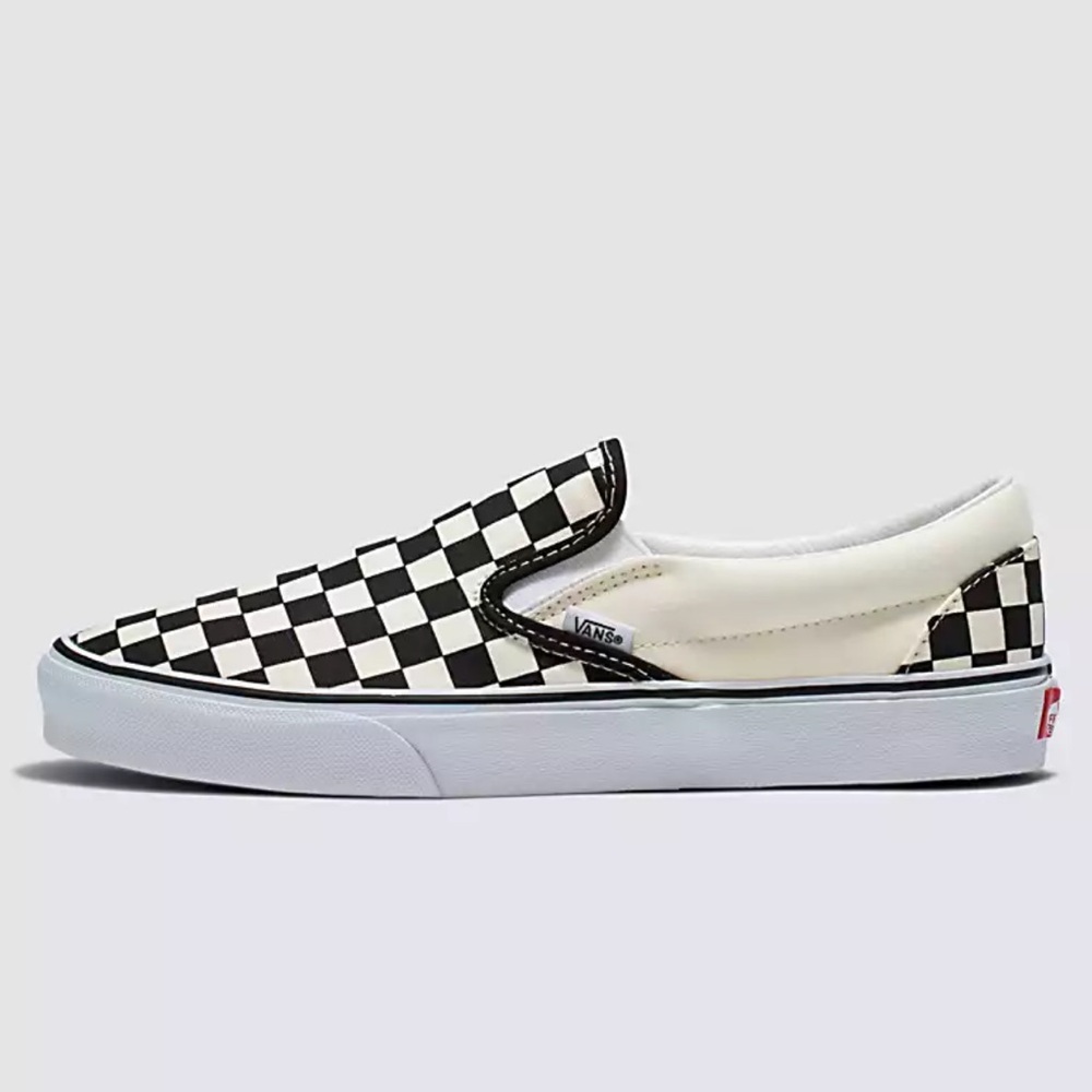 Vans Men’s Classic Slip-On BIk&Whtchckerboard/Wht
VN000EYEBWW
Sneakers - Picture 1 of 16